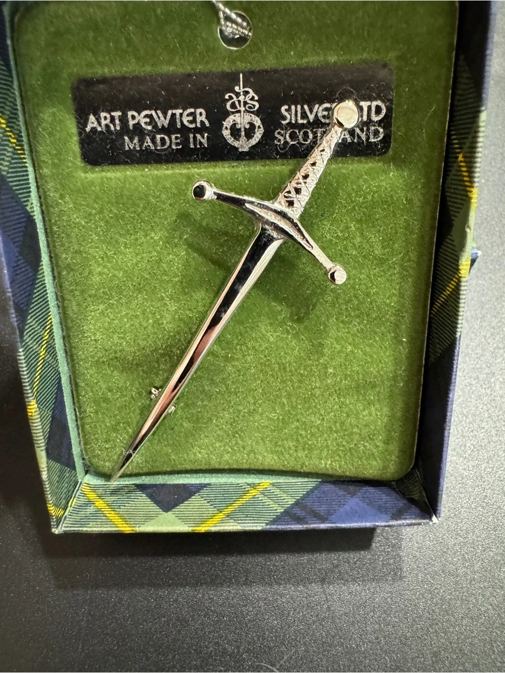 Wallace Sword Silver Art Pewter Dagger Kilt Pin - Made in Scotland Celtic Brooch